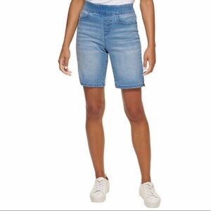 DKNY Jean Ladies' Bermuda Short Size:S
